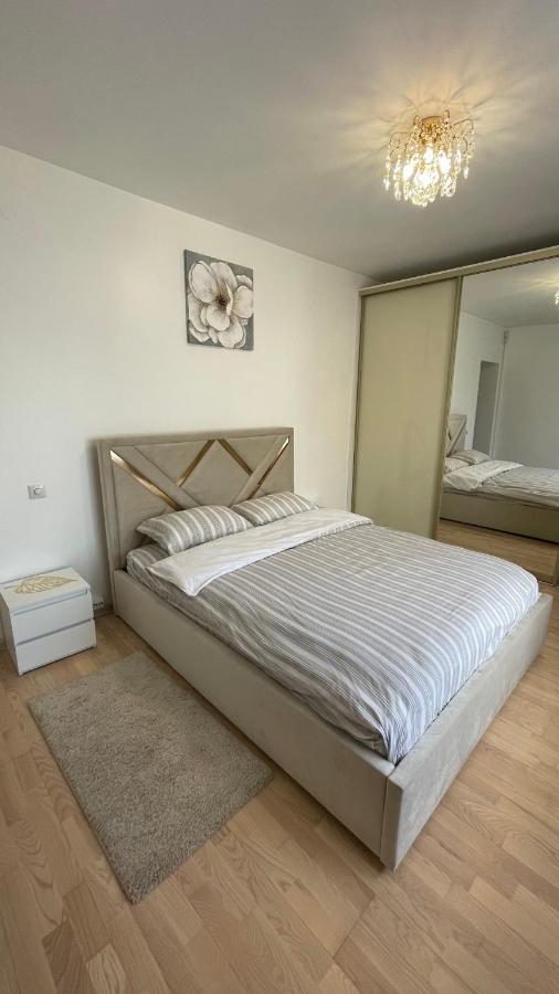Apartment Naukova Street Lviv