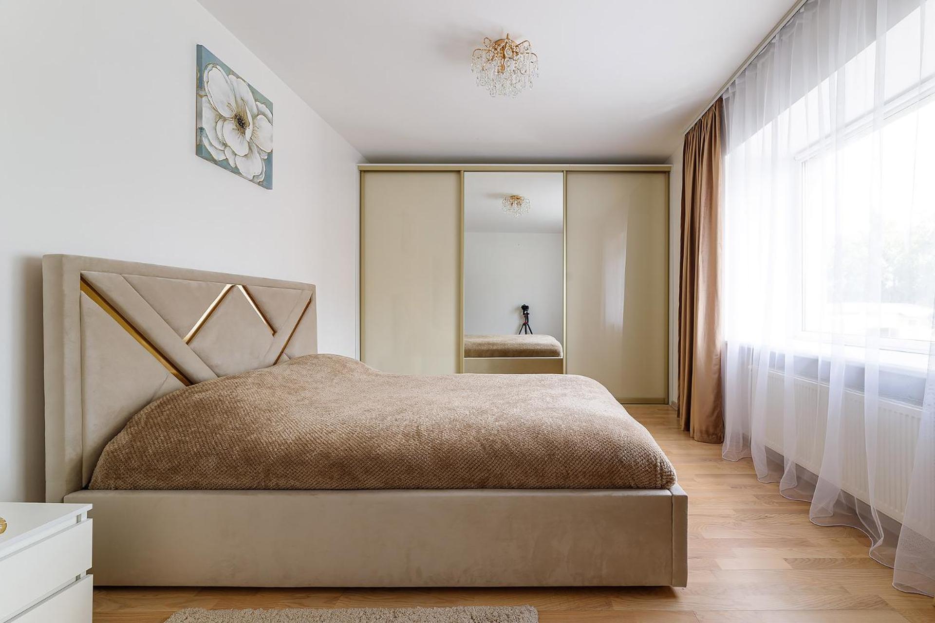 Apartment Naukova Street *